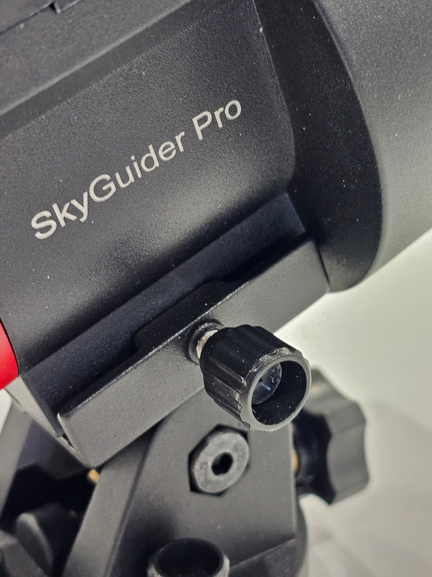 iOptron SkyGuider Pro with iPolar Scope